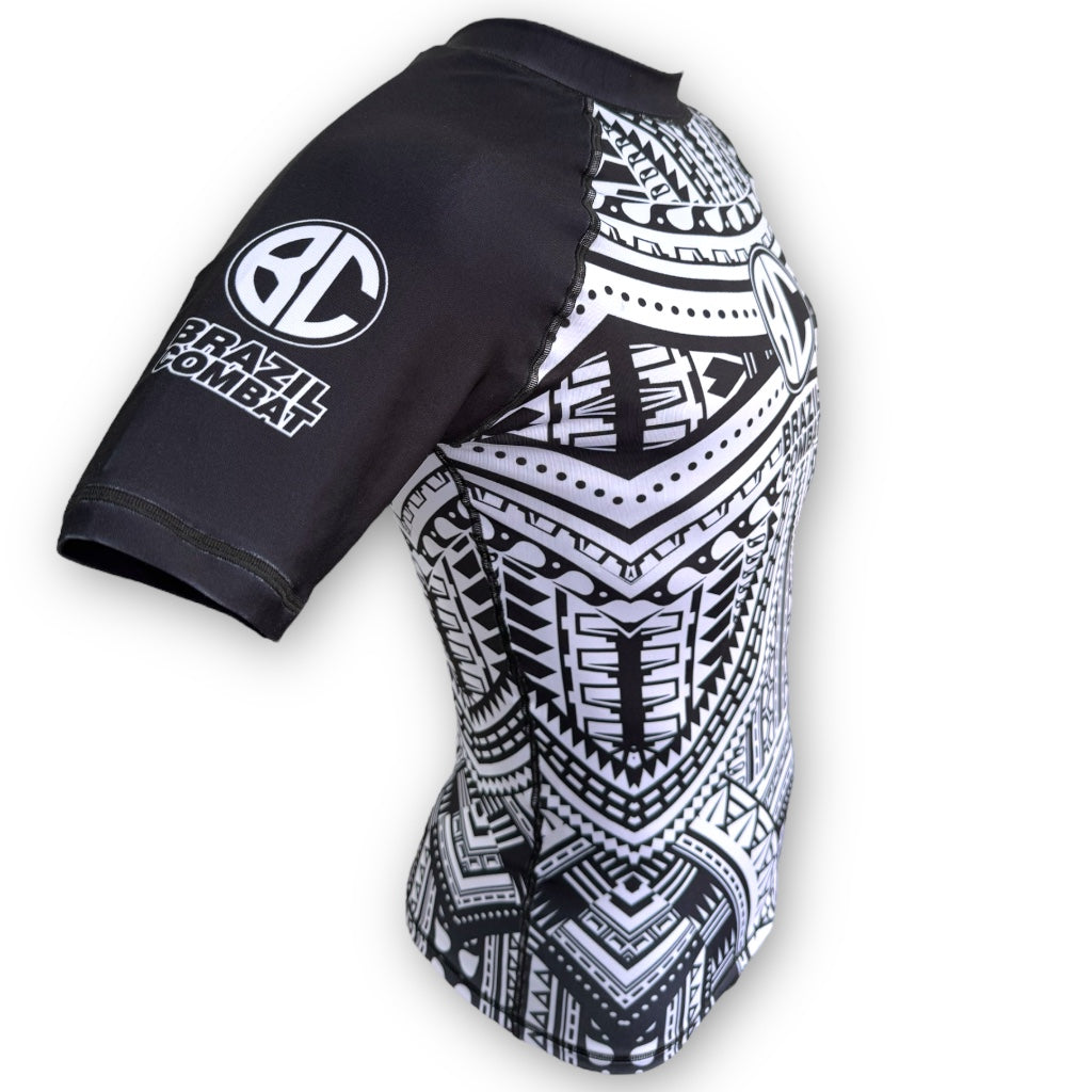 Rash Guard Maori Black short sleeves